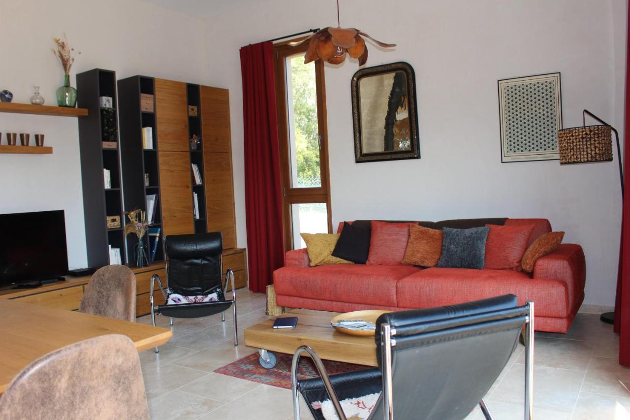Lodge Les Oliviers Garéoult Exteriör bild
